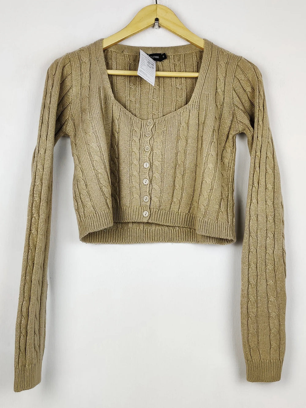 Buy online pre-used pre-loved 100% authentic & Original branded Prettylittlething (LS-17269) available in Pakistan. Top international brands avilable.
