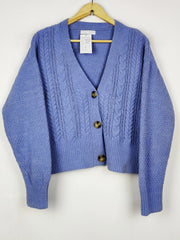 Buy online pre-used pre-loved 100% authentic & Original branded Primark (LS-17325) available in Pakistan. Top international brands avilable.