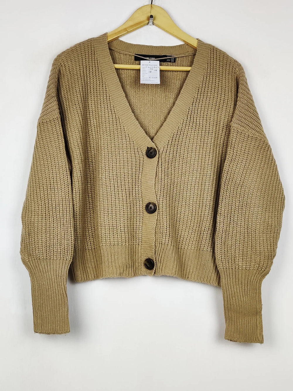 Buy online pre-used pre-loved 100% authentic & Original branded Vero Moda (LS-17357) available in Pakistan. Top international brands avilable.