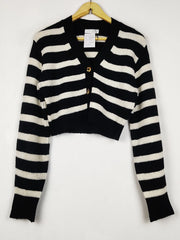 Buy online pre-used pre-loved 100% authentic & Original branded Primark (LS-17374) available in Pakistan. Top international brands avilable.