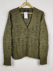Buy online pre-used pre-loved 100% authentic & Original branded Primark (LS-17398) available in Pakistan. Top international brands avilable.