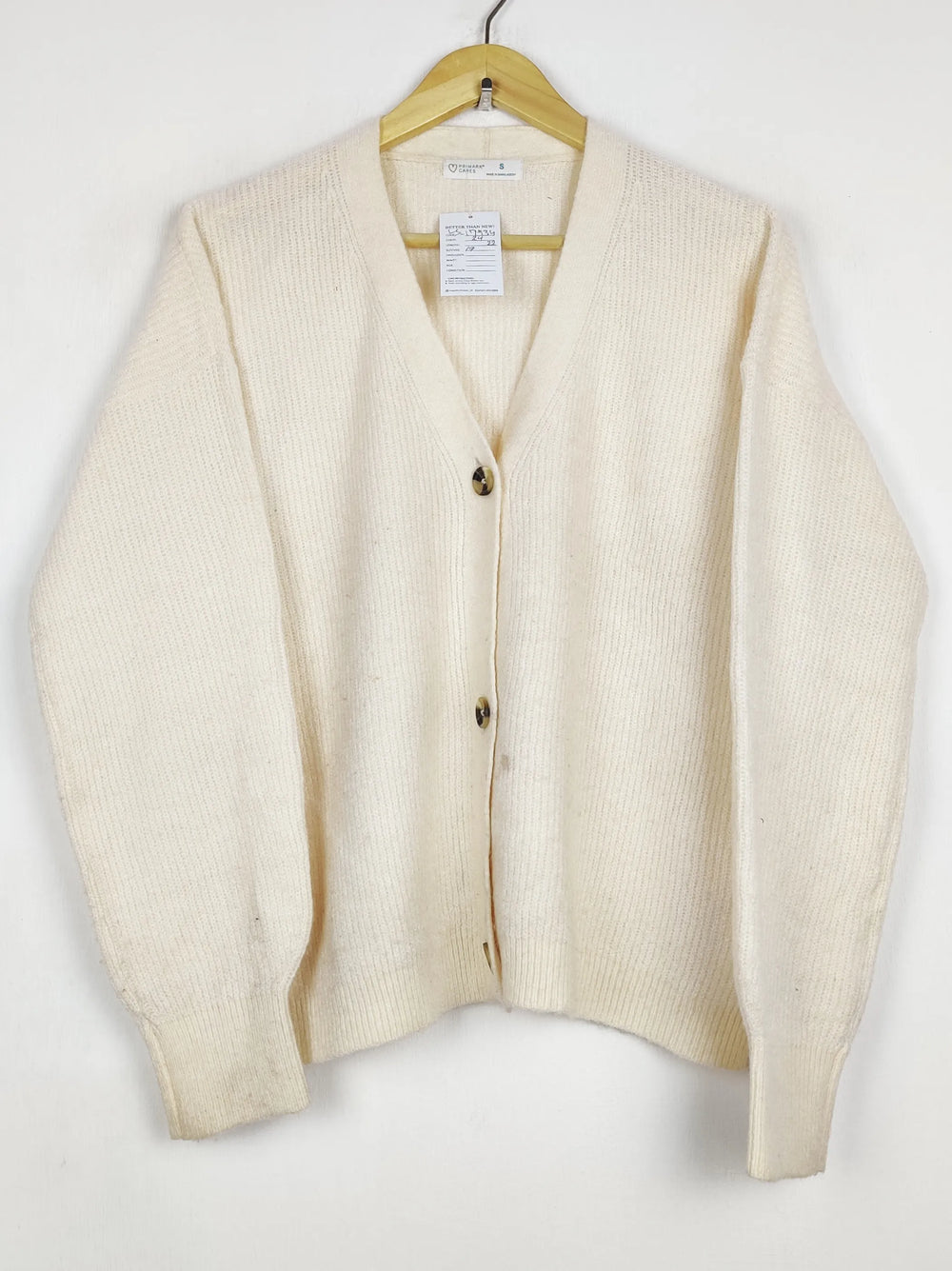 Buy online pre-used pre-loved 100% authentic & Original branded Primark (LS-17434) available in Pakistan. Top international brands avilable.
