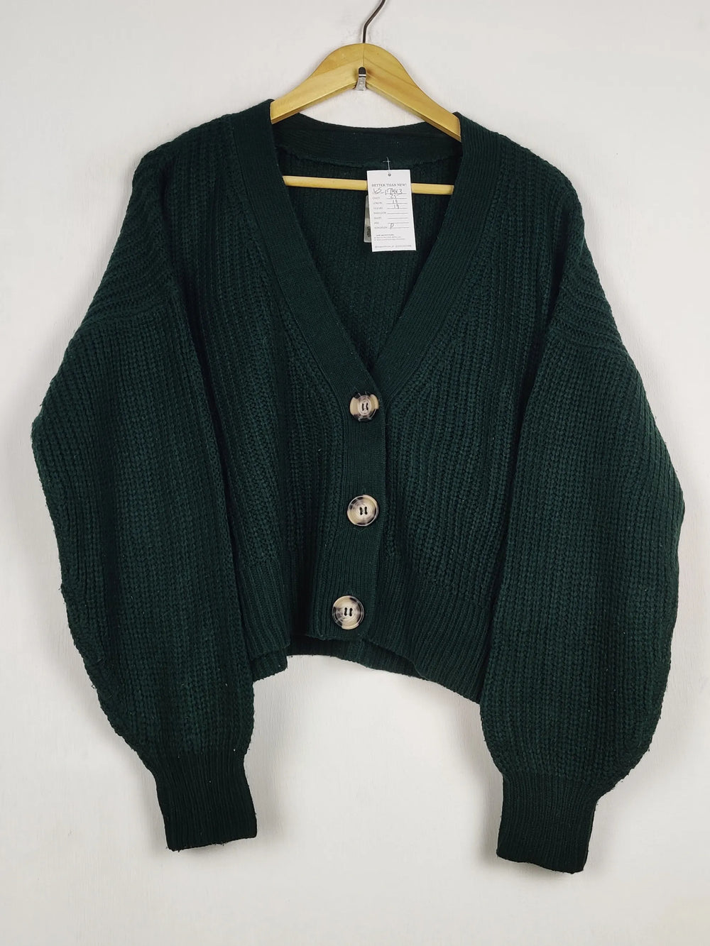 Buy online pre-used pre-loved 100% authentic & Original branded Jdy (LS-17443) available in Pakistan. Top international brands avilable.