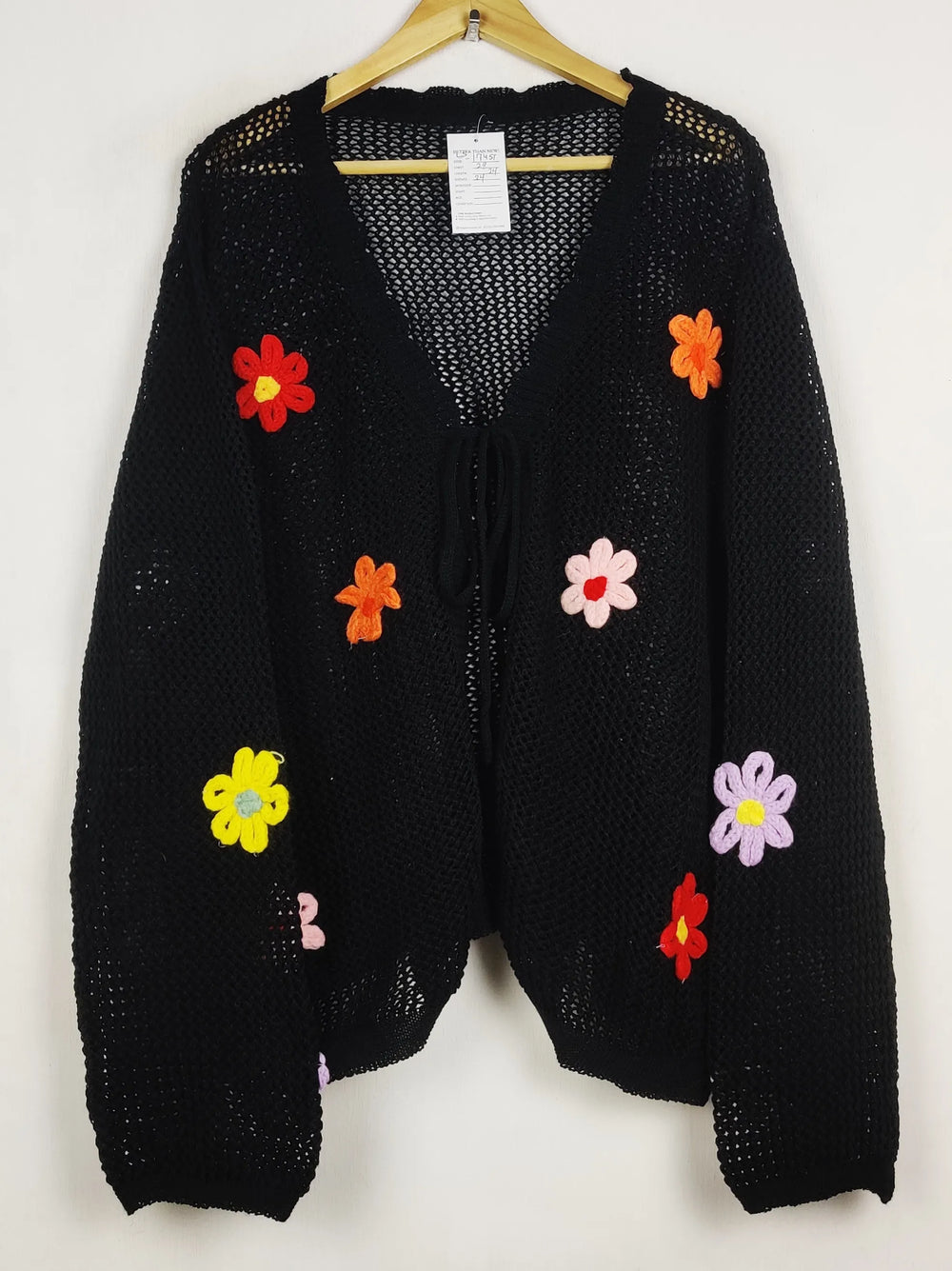 Buy online pre-used pre-loved 100% authentic & Original branded Shein (LS-17451) available in Pakistan. Top international brands avilable.