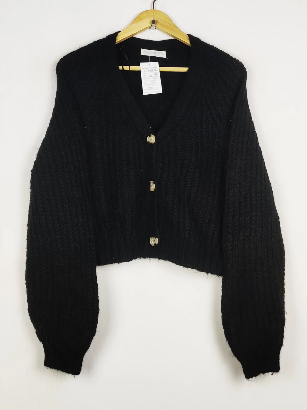 Buy online pre-used pre-loved 100% authentic & Original branded Primark (LS-17456) available in Pakistan. Top international brands avilable.