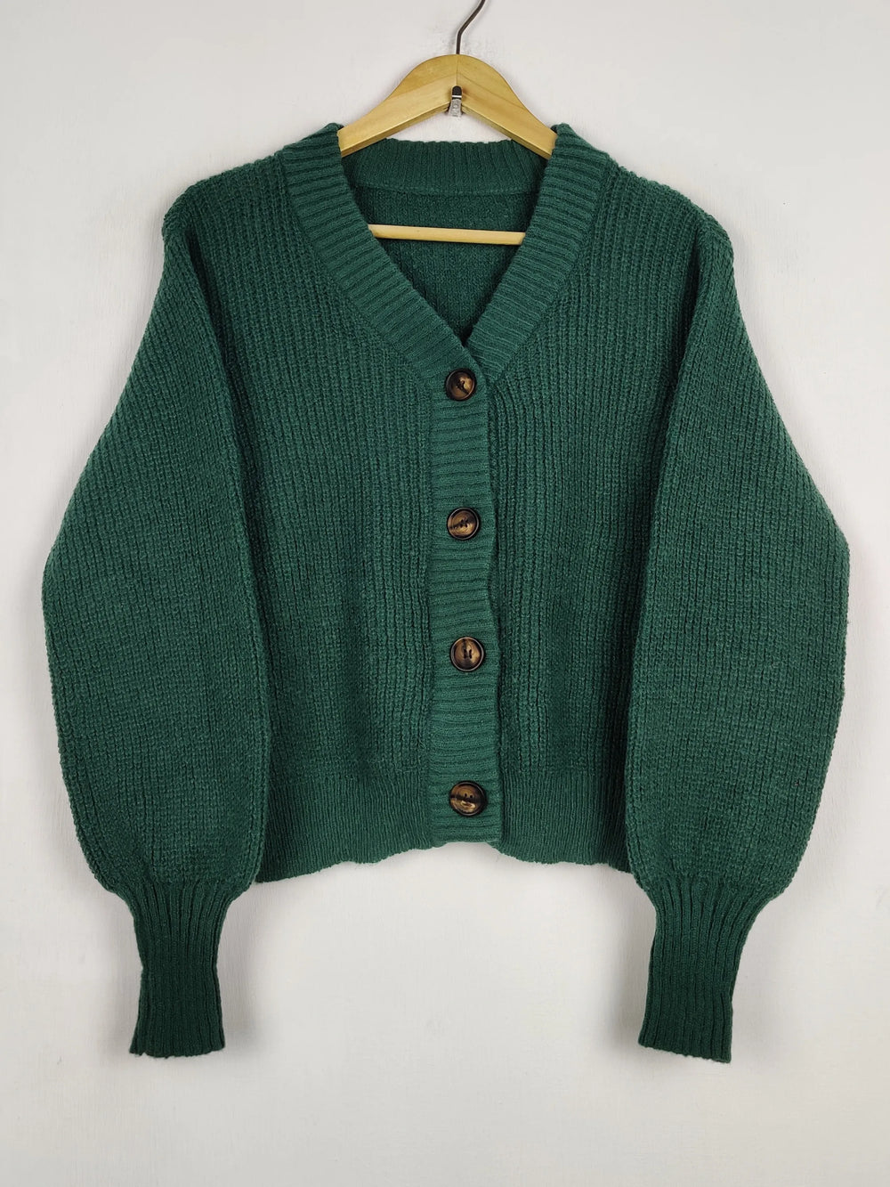 Buy online pre-used pre-loved 100% authentic & Original branded Seasalt Cornwall (LS-17478) available in Pakistan. Top international brands avilable.