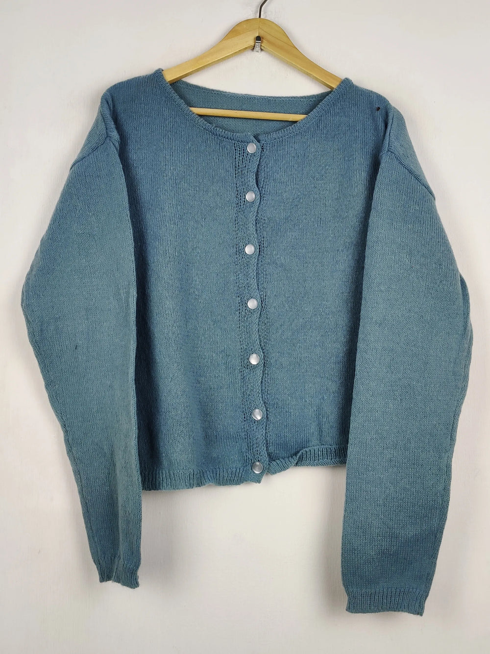 Buy online pre-used pre-loved 100% authentic & Original branded Unknown Brand (LS-17492) available in Pakistan. Top international brands avilable.