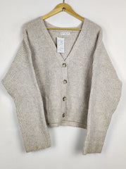 Buy online pre-used pre-loved 100% authentic & Original branded Primark (LS-17495) available in Pakistan. Top international brands avilable.