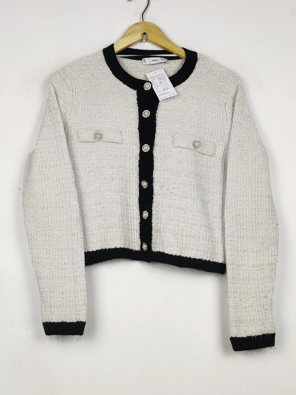 Buy online pre-used pre-loved 100% authentic & Original branded Mango (LS-17503) available in Pakistan. Top international brands avilable.