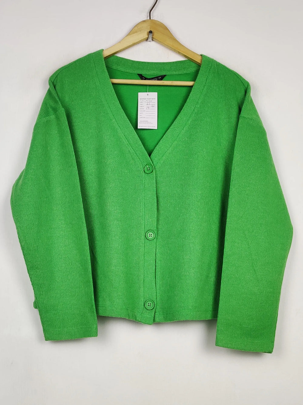 Buy online pre-used pre-loved 100% authentic & Original branded Dunnes Stores (LS-17515) available in Pakistan. Top international brands avilable.
