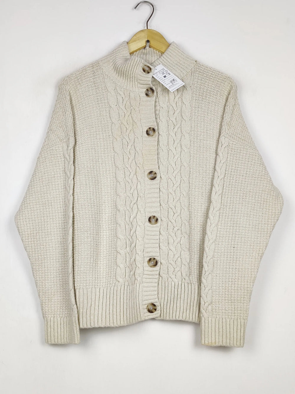 Buy online pre-used pre-loved 100% authentic & Original branded White Stuff (LS-17519) available in Pakistan. Top international brands avilable.