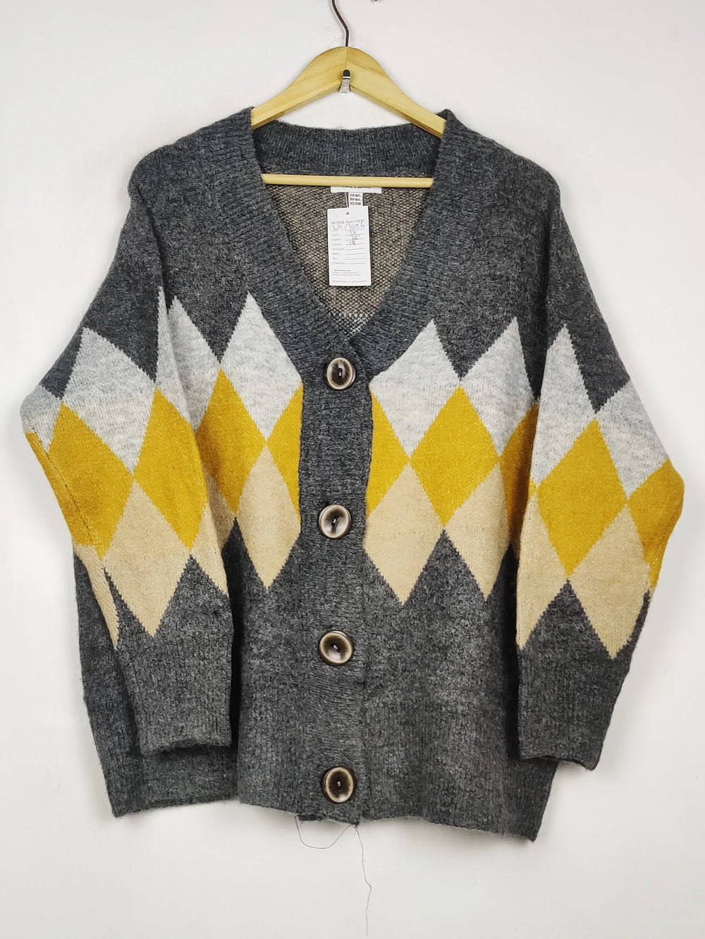 Buy online pre-used pre-loved 100% authentic & Original branded Wild Flower (LS-17576) available in Pakistan. Top international brands avilable.