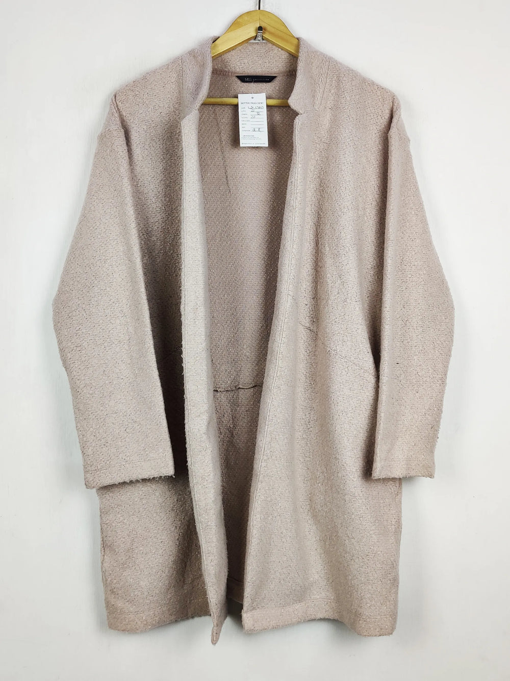Buy online pre-used pre-loved 100% authentic & Original branded Marks & Spencer (LS-17617) available in Pakistan. Top international brands avilable.