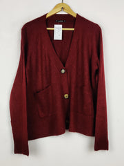Buy online pre-used pre-loved 100% authentic & Original branded Dunnes Stores (LS-17641) available in Pakistan. Top international brands avilable.