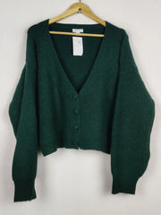 Buy online pre-used pre-loved 100% authentic & Original branded Warehouse (LS-17803) available in Pakistan. Top international brands avilable.