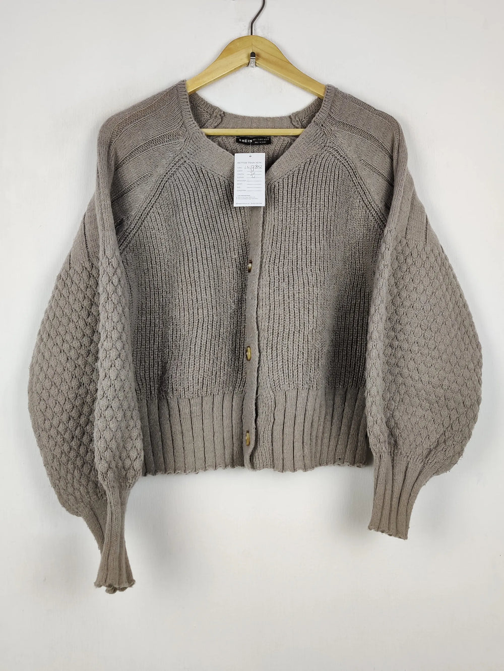 Buy online pre-used pre-loved 100% authentic & Original branded Shein (LS-17842) available in Pakistan. Top international brands avilable.