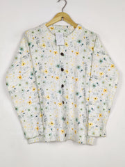 Buy online pre-used pre-loved 100% authentic & Original branded Unknown Brand (LS-17906) available in Pakistan. Top international brands avilable.
