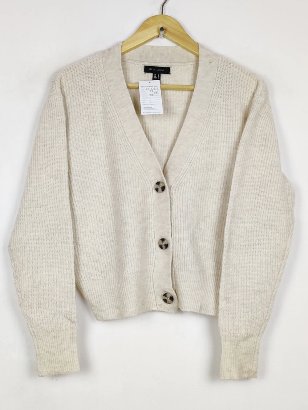 Buy online pre-used pre-loved 100% authentic & Original branded New Look (LS-17913) available in Pakistan. Top international brands avilable.