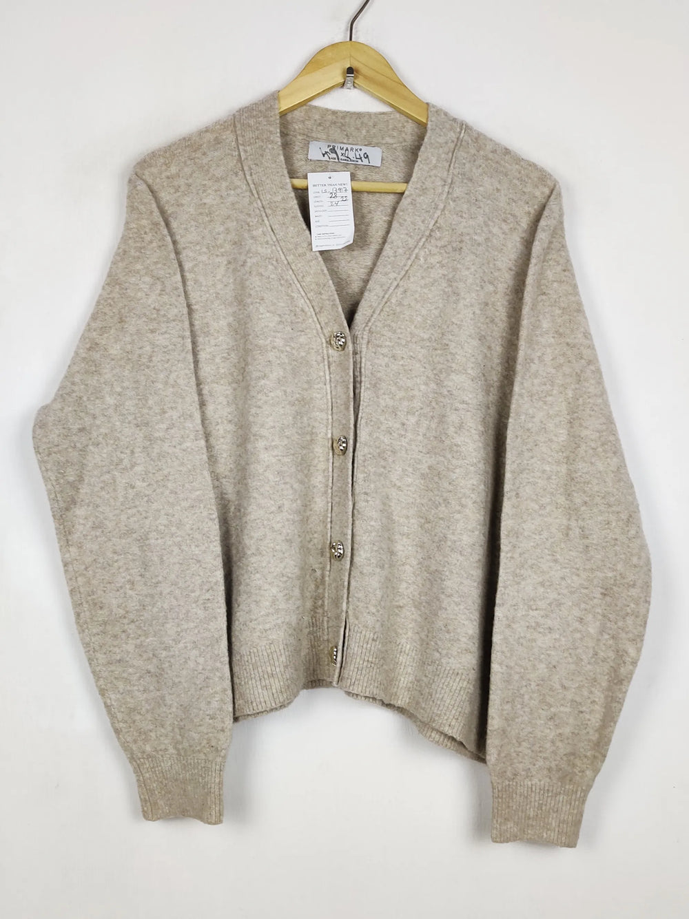 Buy online pre-used pre-loved 100% authentic & Original branded Primark (LS-17917) available in Pakistan. Top international brands avilable.