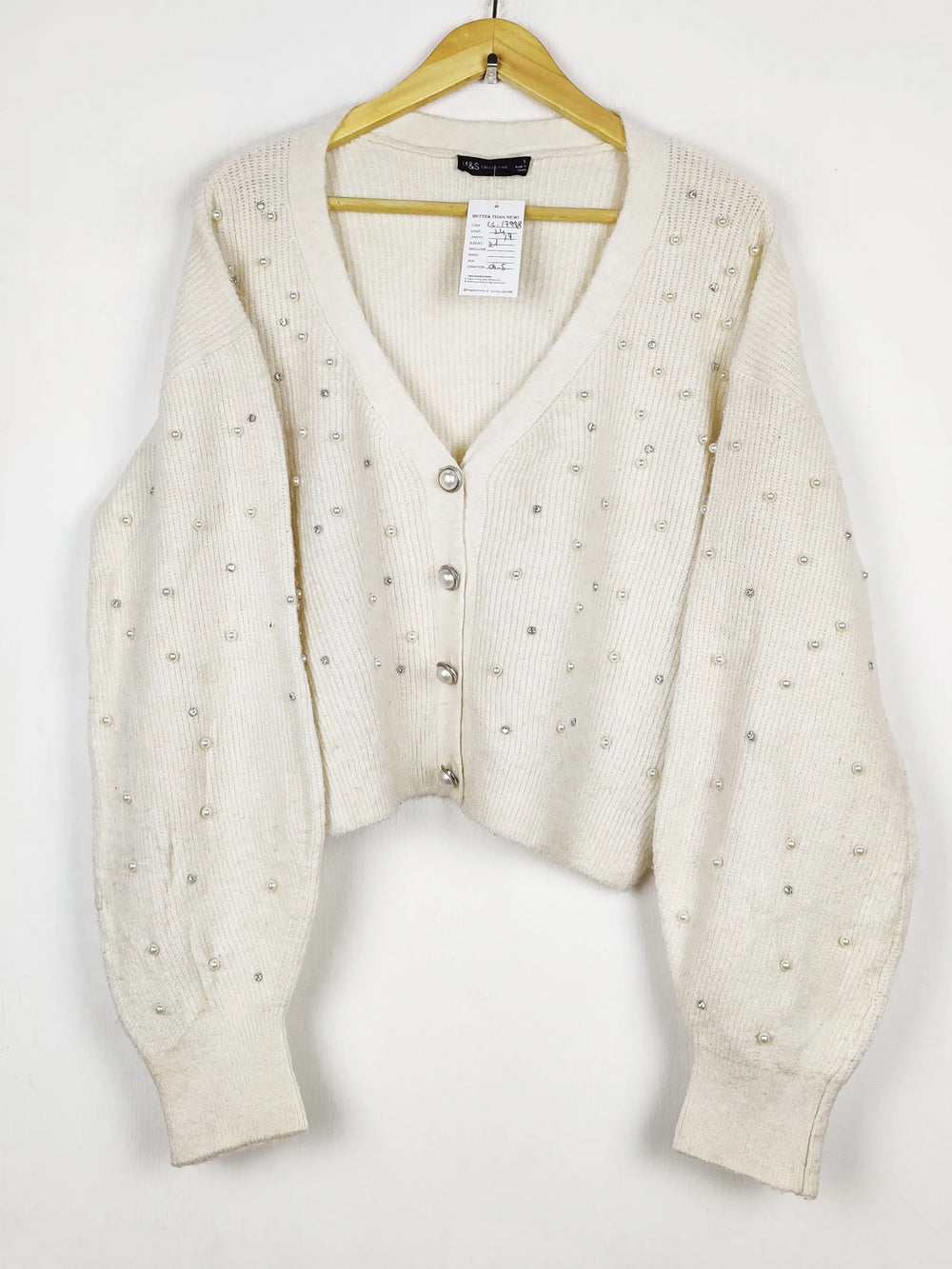 Buy online pre-used pre-loved 100% authentic & Original branded Marks & Spencer (LS-17998) available in Pakistan. Top international brands avilable.