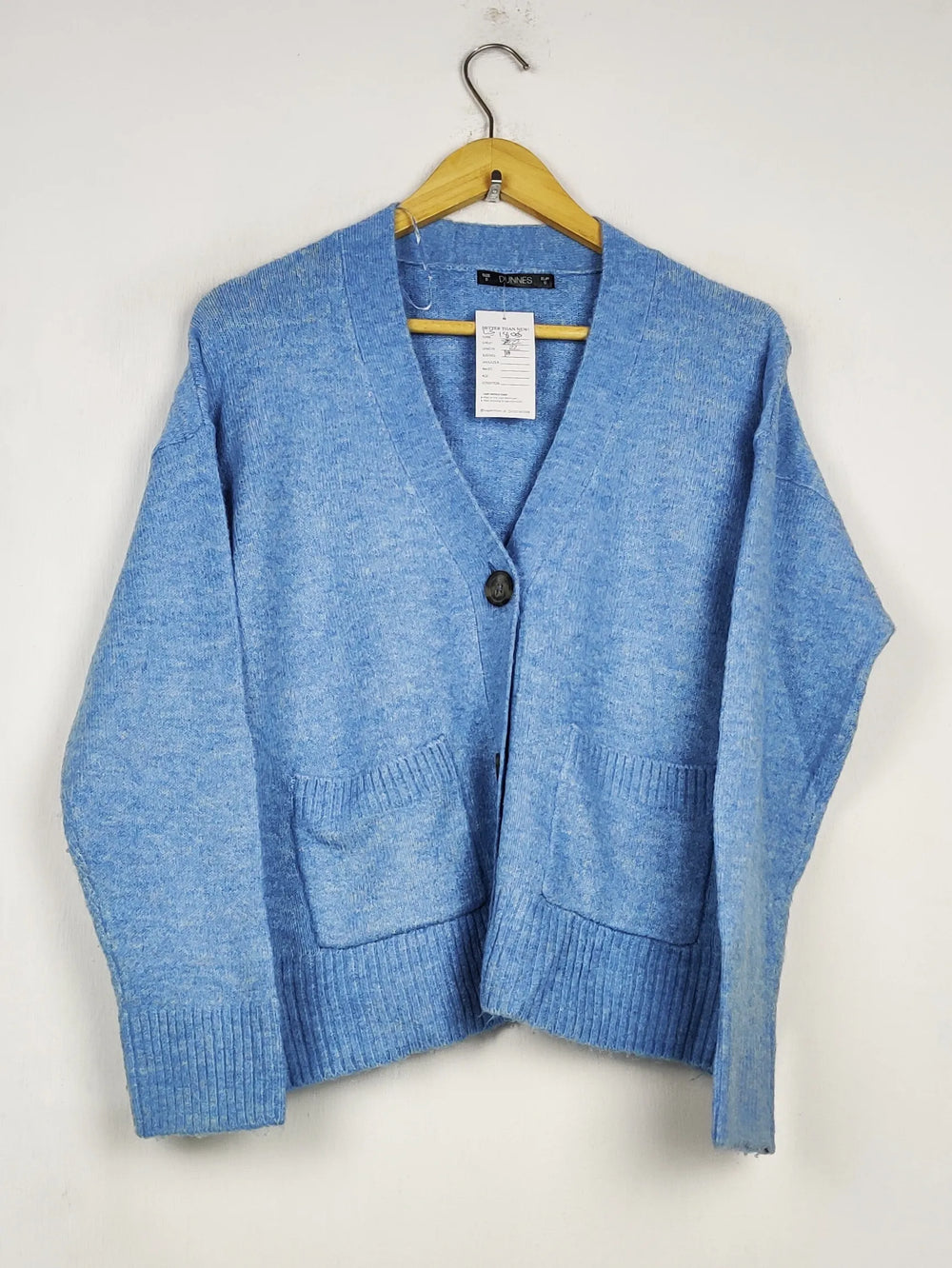 Buy online pre-used pre-loved 100% authentic & Original branded Dunnes Stores (LS-18005) available in Pakistan. Top international brands avilable.