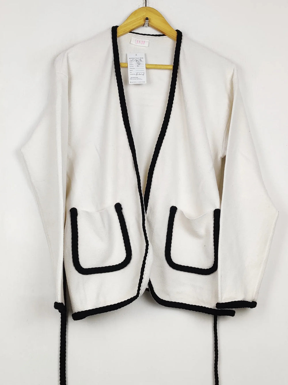 Buy online pre-used pre-loved 100% authentic & Original branded Savida (LS-18018) available in Pakistan. Top international brands avilable.
