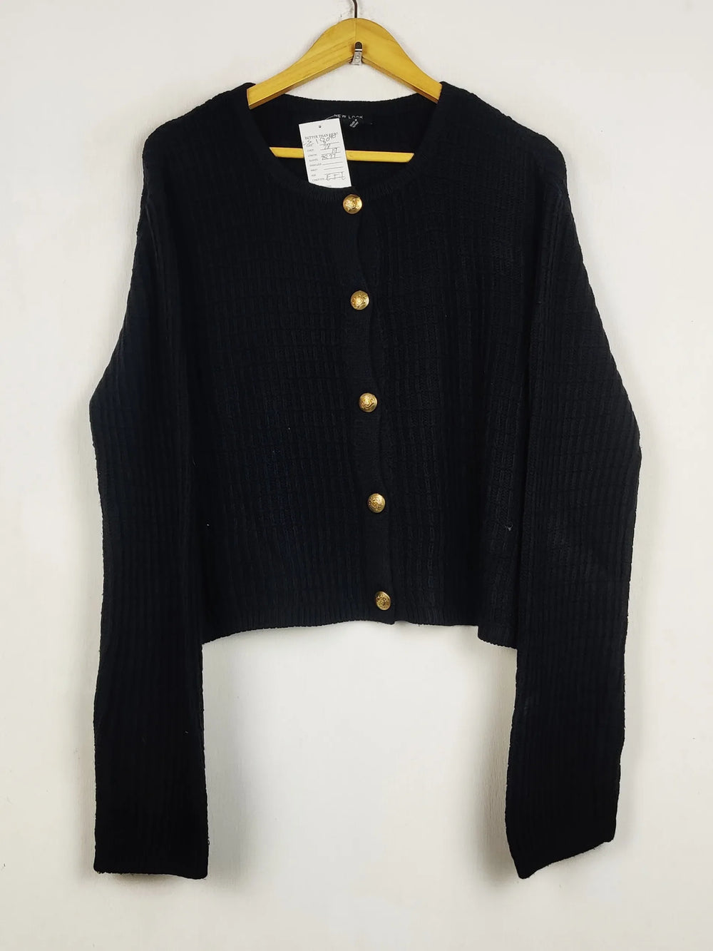 Buy online pre-used pre-loved 100% authentic & Original branded New Look (LS-18040) available in Pakistan. Top international brands avilable.