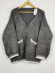 Buy online pre-used pre-loved 100% authentic & Original branded Unknown Brand (LS-18106) available in Pakistan. Top international brands avilable.