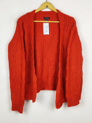 Buy online pre-used pre-loved 100% authentic & Original branded Primark (LS-18183) available in Pakistan. Top international brands avilable.