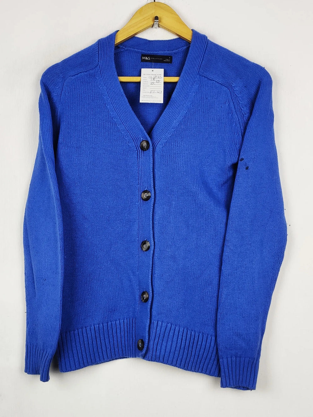 Buy online pre-used pre-loved 100% authentic & Original branded Marks & Spencer (LS-18193) available in Pakistan. Top international brands avilable.