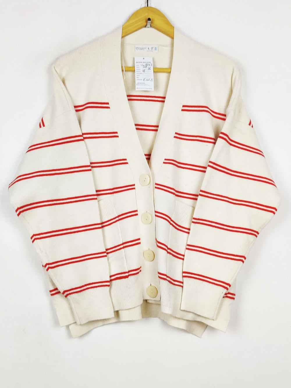Buy online pre-used pre-loved 100% authentic & Original branded Primark (LS-18197) available in Pakistan. Top international brands avilable.