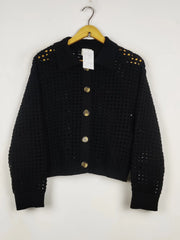 Buy online pre-used pre-loved 100% authentic & Original branded H&M (LS-18256) available in Pakistan. Top international brands avilable.