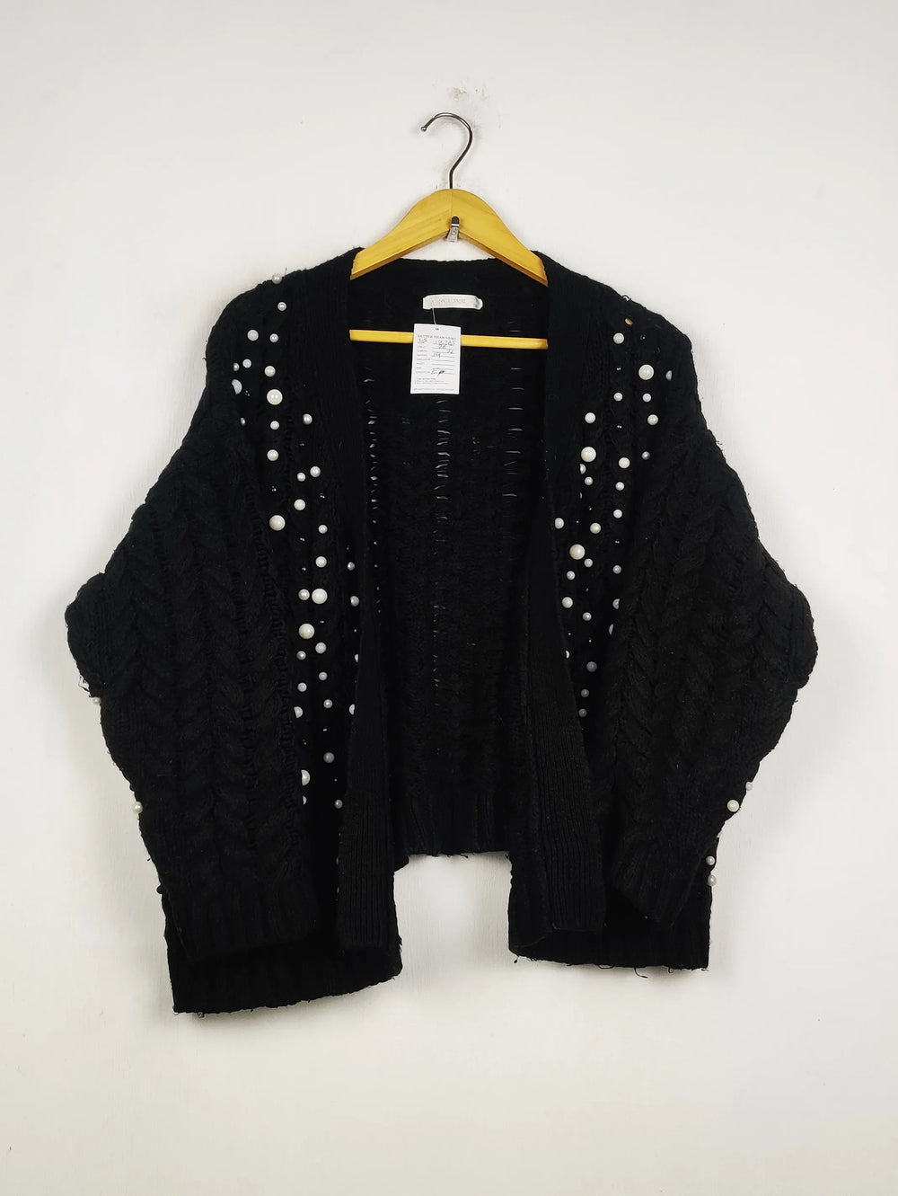 Buy online pre-used pre-loved 100% authentic & Original branded Mc Lorene (LS-18285) available in Pakistan. Top international brands avilable.