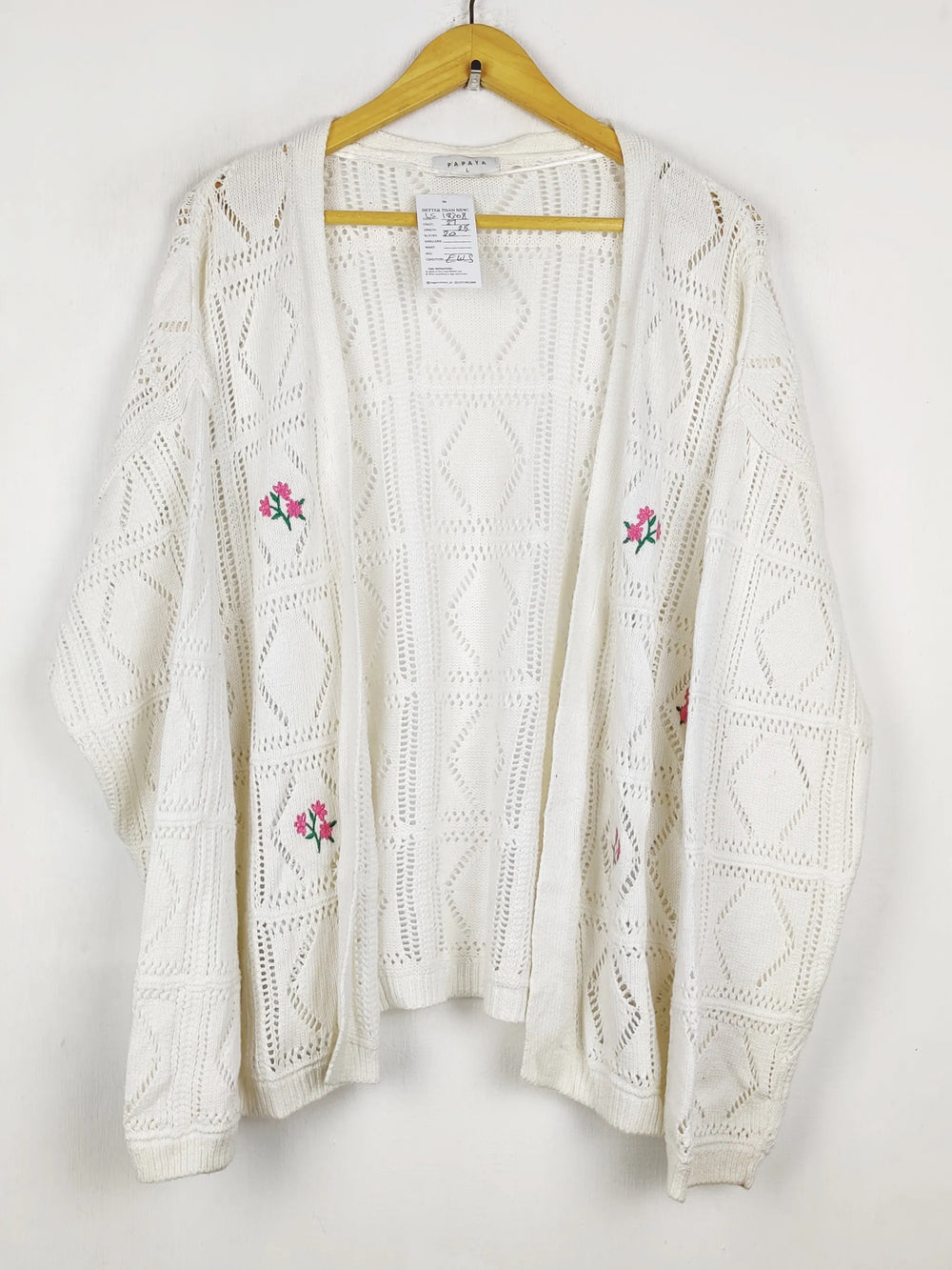 Buy online pre-used pre-loved 100% authentic & Original branded Papaya (LS-18308) available in Pakistan. Top international brands avilable.