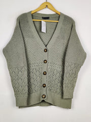 Buy online pre-used pre-loved 100% authentic & Original branded Marks & Spencer (LS-18370) available in Pakistan. Top international brands avilable.