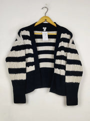 Buy online pre-used pre-loved 100% authentic & Original branded River Island (LS-18375) available in Pakistan. Top international brands avilable.