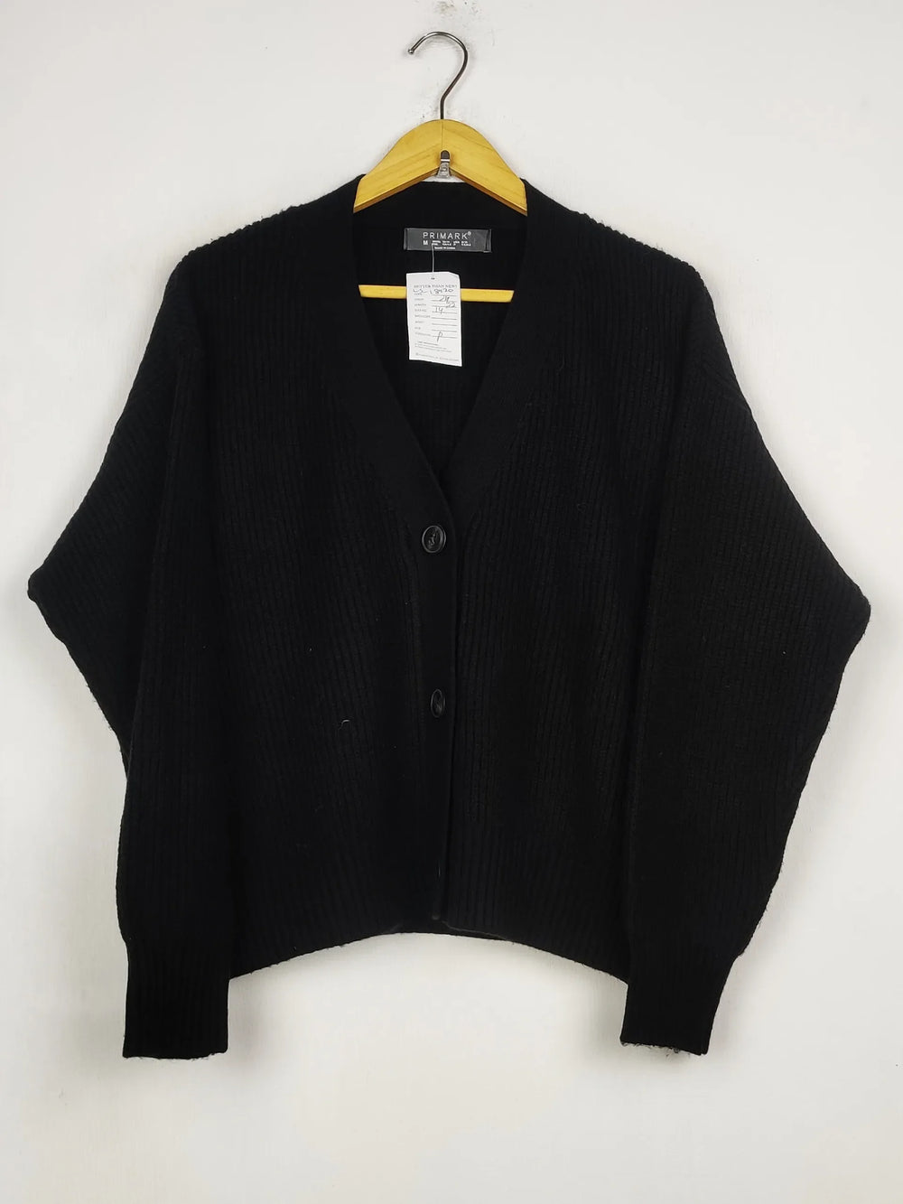 Buy online pre-used pre-loved 100% authentic & Original branded Primark (LS-18420) available in Pakistan. Top international brands avilable.