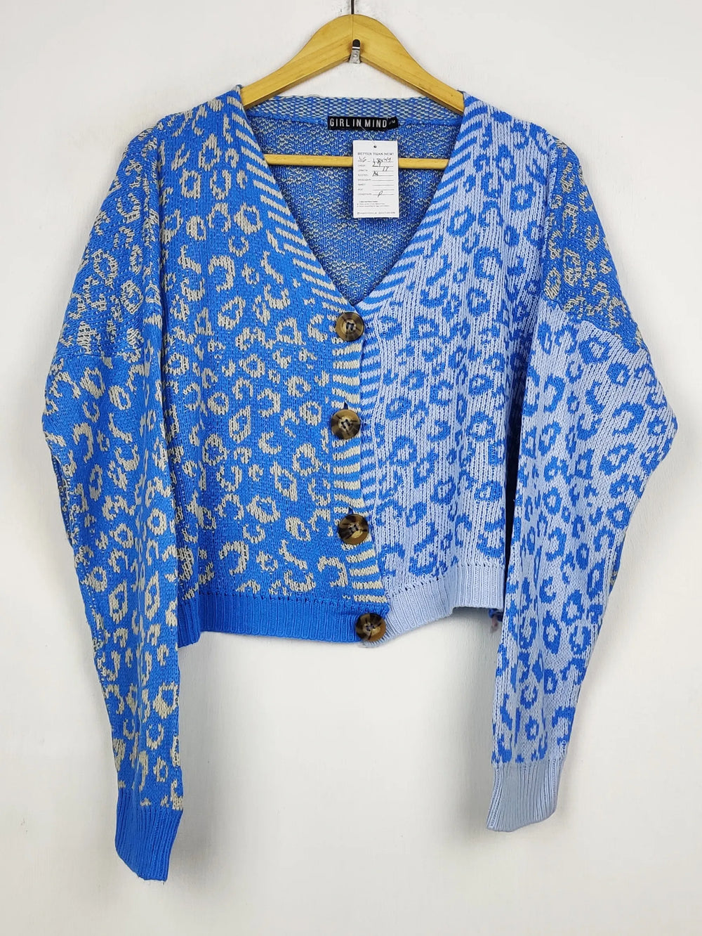 Buy online pre-used pre-loved 100% authentic & Original branded Girl In Mind (LS-18444) available in Pakistan. Top international brands avilable.