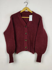Buy online pre-used pre-loved 100% authentic & Original branded Unknown Brand (LS-18458) available in Pakistan. Top international brands avilable.