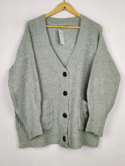 Buy online pre-used pre-loved 100% authentic & Original branded Dunnes Stores (LS-18503) available in Pakistan. Top international brands avilable.