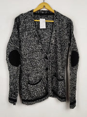 Buy online pre-used pre-loved 100% authentic & Original branded Atmosphere (LS-18724) available in Pakistan. Top international brands avilable.