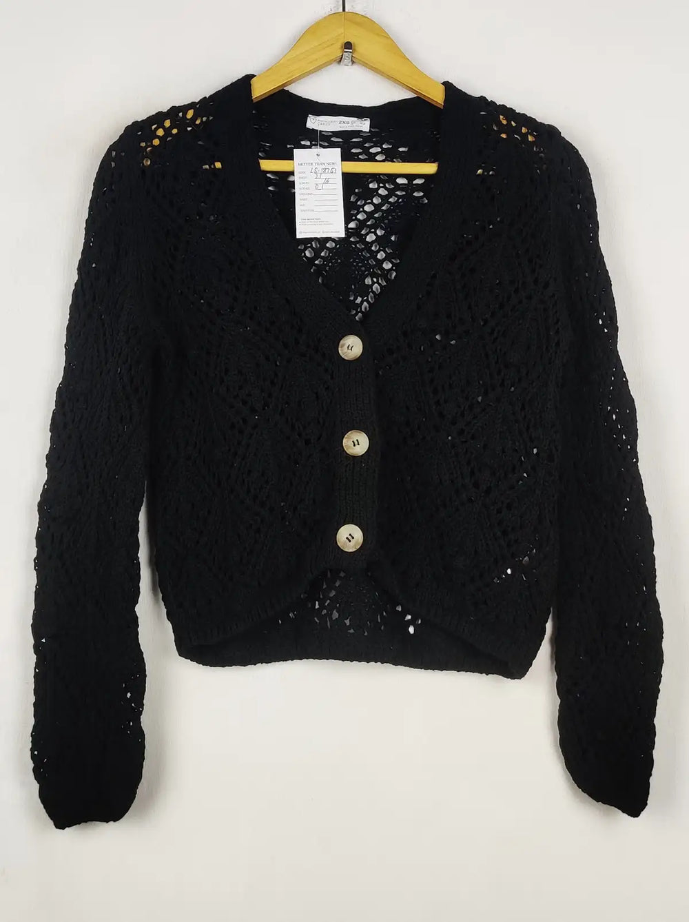 Buy online pre-used pre-loved 100% authentic & Original branded Primark (LS-18751) available in Pakistan. Top international brands avilable.