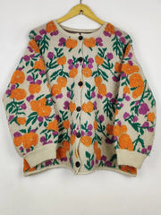 Buy online pre-used pre-loved 100% authentic & Original branded Geyuan (LS-18765) available in Pakistan. Top international brands avilable.