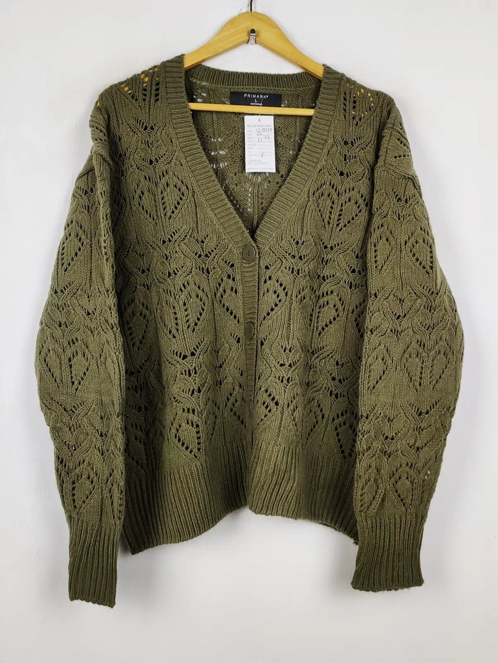 Buy online pre-used pre-loved 100% authentic & Original branded Primark (LS-18769) available in Pakistan. Top international brands avilable.
