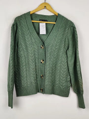 Buy online pre-used pre-loved 100% authentic & Original branded Marks & Spencer (LS-18822) available in Pakistan. Top international brands avilable.
