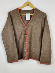 Buy online pre-used pre-loved 100% authentic & Original branded Unknown Brand (LS-18824) available in Pakistan. Top international brands avilable.
