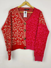 Buy online pre-used pre-loved 100% authentic & Original branded Girl In Mind (LS-18826) available in Pakistan. Top international brands avilable.