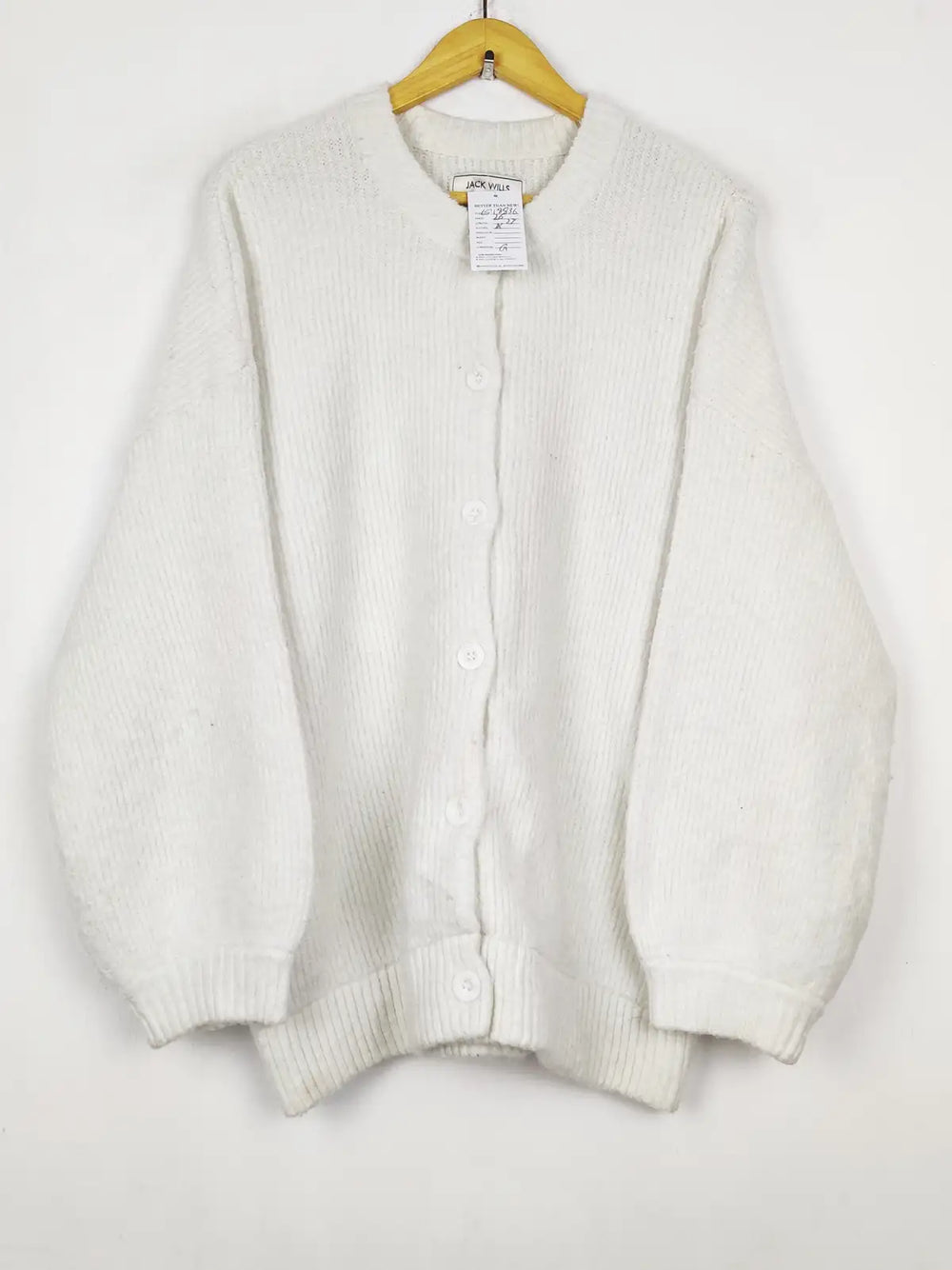 Buy online pre-used pre-loved 100% authentic & Original branded Jack Wills (LS-18836) available in Pakistan. Top international brands avilable.