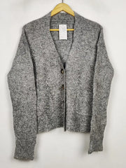 Buy online pre-used pre-loved 100% authentic & Original branded Unknown Brand (LS-18900) available in Pakistan. Top international brands avilable.