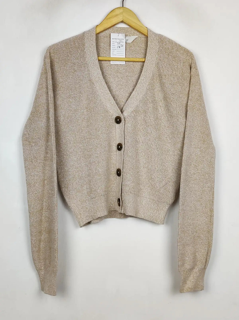 Buy online pre-used pre-loved 100% authentic & Original branded H&M (LS-18917) available in Pakistan. Top international brands avilable.